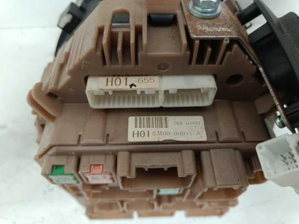 COMPTEUR AVEC COMPTE TOURS CITROEN C1 / PEUGEOT 107 / TOYOTA AYGO - Vue 3